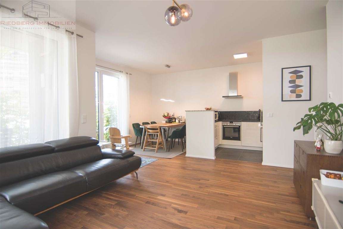 Moderne 3ZimmerErdgeschoßWohnung mit Garten RiedbergWestflügel