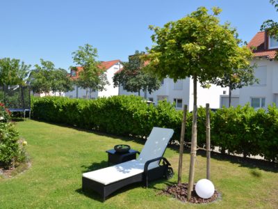 RiedbergImmobilien_freistehendes_Einfamilienhaus_Quartier_Schoene_Aussicht_Garten2