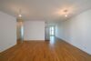 Moderne 3-Zimmer-Etagenwohnung in zentraler Bestlage Frankfurt-Riedberg - Wohn-/Essbereich--