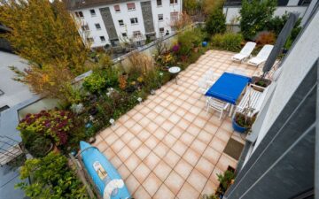 Helle 3-Zimmer-Dachgalerie-Maisonette mit großem Dachgarten in Top-Lage von Frankfurt-Praunheim, 60488 Frankfurt am Main, Maisonettewohnung