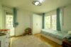 Ein Reihenendhaus, das aus der Reihe tanzt – eine Naturoase in einer der ruhigsten Lagen von Königst - Kinderzimmer 1 (OG)