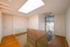 Ihr Neues Zuhause? Exklusive "Villa hoch 3" mit Pool in Bestlage Riedberg West - Flur- OG