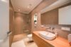 Ihr Neues Zuhause? Exklusive "Villa hoch 3" mit Pool in Bestlage Riedberg West - Badezimmer UG