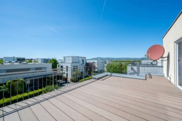 Großzügiges, freistehendes EFH-Bauhaus in Bestlage Frankfurt-Riedberg mit Taunusblick zu vermieten, 60438 Frankfurt am Main, Einfamilienhaus