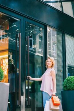 Premium-Gastronomiefläche am Frankfurter Riedberg – Exklusive Lage, seltene Chance, 60438 Frankfurt, Bar