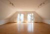Charmante 2-Zimmer-DG-Wohnung mit Keller, Dachspitz und TG nahe Offenbacher Innenstadt & Mainufer - Wohnen - Essen