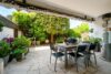 Modernisiertes, freistehendes EFH mit bis zu 3 ELW - Top Mehrgenerationenwohnen in Nieder-Eschbach - Terrasse-