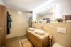 Wohnen mit Weitblick – stilvolle 3-Zimmer-Wohnung mit exklusivem Skylineblick - Badezimmer