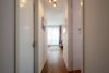 Penthouse-Highlight in Frankfurt-Riedberg mit privater Dachterrasse und weitem Skylineblick - Flur