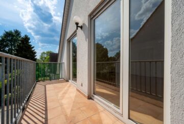Charmante 2-Zimmer-DG-Wohnung mit Keller, Dachspitz und TG nahe Offenbacher Innenstadt & Mainufer, 63067 Offenbach, Wohnung